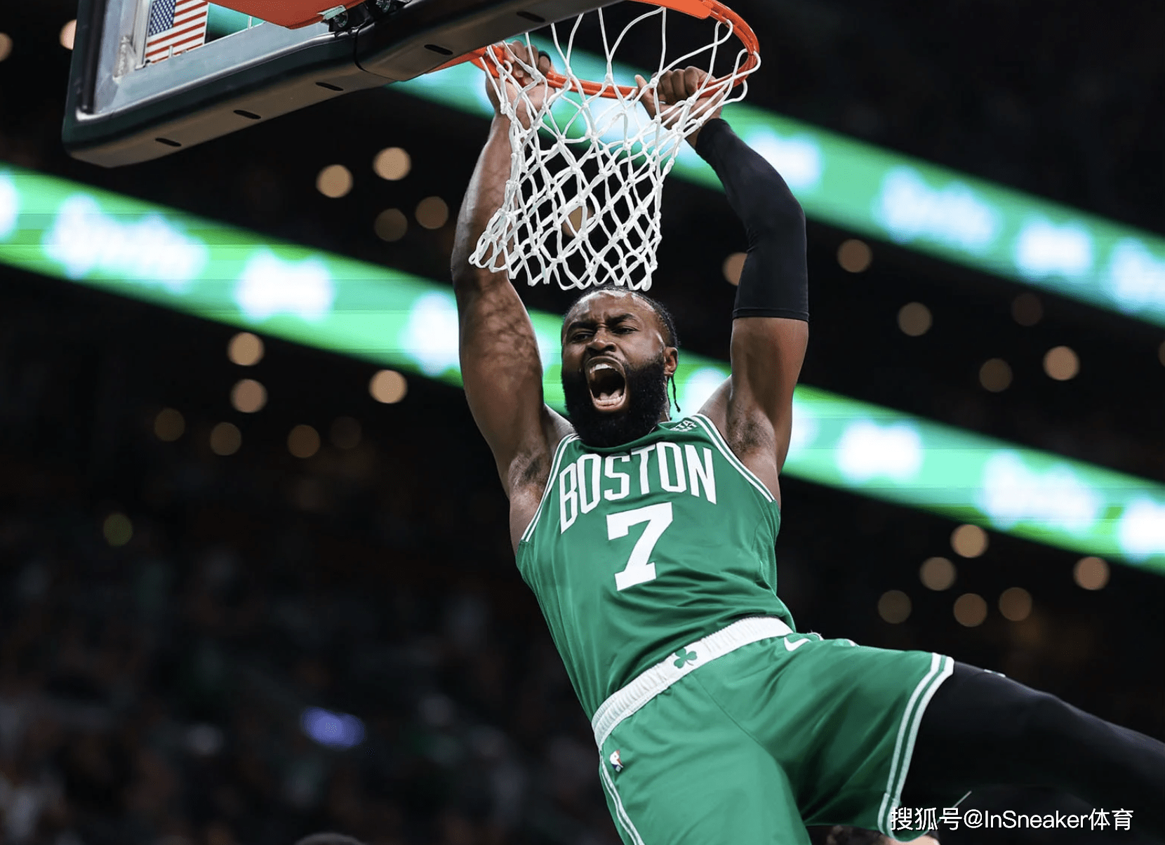 赵睿若能借 赵睿若能借